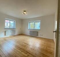 Renovierte 2 Zimmer Wohnung in München Allach zu vermieten