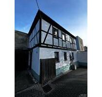 Kleines Häuslein zur Miete - 297,00 EUR Kaltmiete, ca.  54,00 m² in Hohenstein-Ernstthal (PLZ: 09337)
