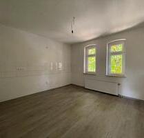 Auf gute Nachbarschaft: schicke 4-Raum-Maisonette-Wohnung mit eigenem Garten* - Dortmund Eving