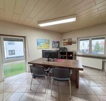 Büroetage zentral in 56593 Horhausen - Ideal für Ihr Geschäft! - Horhausen (Westerwald)