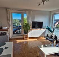 Schicke 2 Zimmer Wohnung mit Balkon! - Papendorf