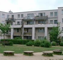 Stop! Günstig geschnittene 2-Zimmer-Wohnung (WBS) - Bielefeld Heepen