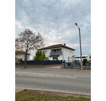 3.Zimmer-Wohnung im OG - 1.200,00 EUR Kaltmiete, ca.  125,00 m² in Eich (PLZ: 67575)