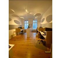 Coworking Space Berlin | Schreibtisch & Meetingraum in Moabit