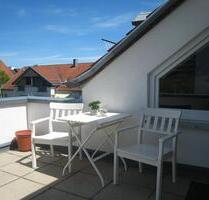 1,5 Zi, voll möbliert, Dachterrasse, TG-Stellpl., ruhig, WLAN - Stuttgart Sillenbuch