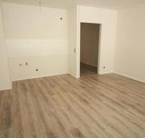 * LEBHAFTES Haus - schön renovierte 1 ZW * Aufstocker willkommen * für 1 PERSON * BEZTENBERG * - Kaiserslautern Bahnheim