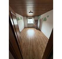 WG Zimmer in Bingen Büdesheim - 350,00&nbsp;EUR Kaltmiete, ca.&nbsp; 15,00&nbsp;m&sup2; in Bingen am Rhein (PLZ: 55411)