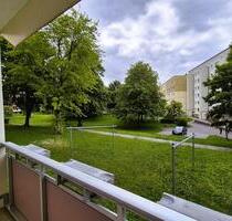 +++Tolle Wohnung mit großer Wohnküche, extra HWR, Wanne und Dusche+++ - Hohenstein-Ernstthal