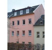Sonnige Etagenwohnung mit Balkon in Hohenstein-Ernstthal