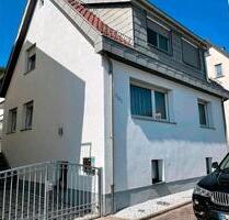 Freistehendes Einfamilienhaus mit viel Platz - Albstadt Gemarkung Onstmettingen