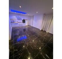 2 Zimmer Wohnung in Köln Weiden Küchenübernahme Fußbodenheizung