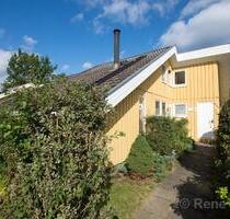 Modernes Ferienhaus in skandinavischer Holzbauweise über 2 Etagen - Mirow