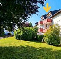 Sehr schöne und gepflegte möblierte 3 Zimmer Dachgeschosswohnung - Heilbronn Frankenbach