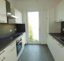 Schöne, helle 2 Raum -Whg. mit Einbauküche, FBH, Parkett, Lift! - Leipzig Süd