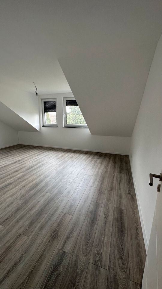 2,5 Zimmer Wohnung in Wesseling Urfeld für SinglePärchen