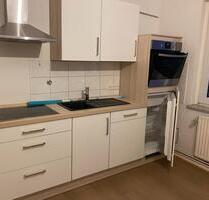Teilrenovierte 2-Zimmer KB-Wohnung_WG geeignet - Osnabrück Fledder