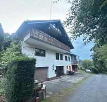 Großes Einfamilienhaus mit Garten in Waldrandlage - Kirchhundem