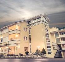 1 zimmer mit wc und dusche - 430,00 EUR Kaltmiete, in Lauterbach (PLZ: 78730)