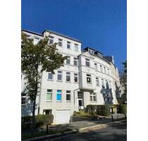 3-Zi.-Zimmer Dachgeschoßwohnung in ruhiger Lage mit großem Wohnzimmer - Chemnitz Hilbersdorf