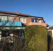 Schöne 2,5 Zimmer Whg mit Balkon, Einbauküche und Garage - Osterholz-Scharmbeck