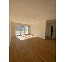 Nur mit Wohnberechtigungsschein: Neuwertige 3 Zi-WHG, Balkon, Tiefgaragenstellplatz - Crailsheim