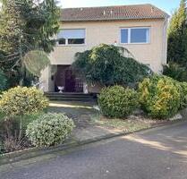 Einfamilienhaus (DHH)+2 Garagen +Garten in BM- Oberaussem 250 m² - Bergheim Auenheim