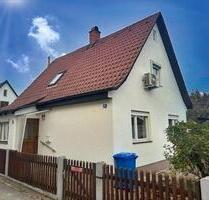 Charmantes Einfamilienhaus mit großem Garten - ländliches Wohnen zum fairen Preis - Dingolfing