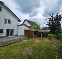 Top gepflegte Doppelhaushälfte mit EBK und Keller - Gangelt