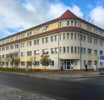 Großzügige Gewerbefläche mit guter Anbindung: Büroflächen in Oranienburg – Teilanmietung möglich!