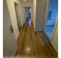 Wohnung 70qm, 3,5 Zimmer, frisch renoviert, Bad neu, hell - Simmern/Hunsrück