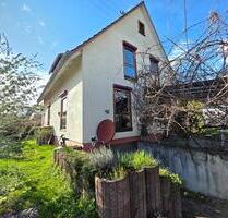 Haus mit Einliegerwohnung, provisionsfrei - Wehr