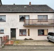 Haus mit Doppelgarage Garten Teich 140qm in Dahlem-Schmidtheim