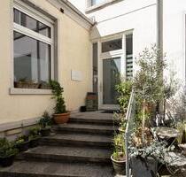 Praxisräume zur Untermiete - 25,00 EUR Kaltmiete, in Wiesbaden (PLZ: 65185) Südost