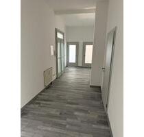 4 Raum Wohnung - 795,00 EUR Kaltmiete, in Zwickau (PLZ: 08058) Zwickau-Nord