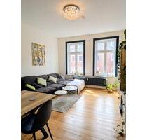 Anfragestop! Luxuriöse 3-Zimmer-Wohnung in bester Lage mit Balkon - Kiel Blücherplatz