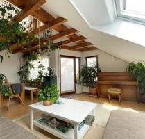 Schöne liebevoll ausgestattete Maisonette-Wohnung - Wolfschlugen