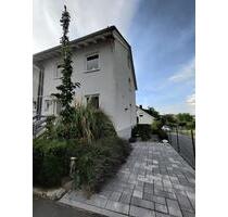 DHH mit Garten und Terrasse in Butzbach-Griedel zu verm. 1125