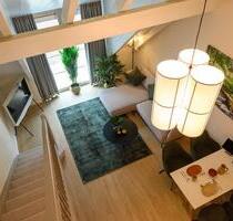 Möbliertes Wohnen im Grünen – 53 m² an der Würm mit Top-Anbindung | Superior Galerie Apartment - München Allach-Untermenzing