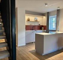 Möbliertes Wohnen im Grünen – 81 m² an der Würm mit Top-Anbindung | Premium Apartment - München Allach-Untermenzing