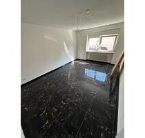 2 Zimmer, Küche und Badezimmer (Erstbezug) - Sprendlingen
