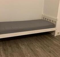 1 Zimmer Wohnung als WG (Nur für ein Person) - Berlin Neukölln