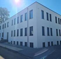 Neubau - Modernes und helles Büro in Köln Porz in Erstbezug