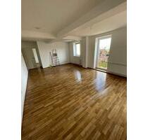 Helle & Freundliche Wohnung mit Balkon – Badewanne & Dusche - Magdeburg Leipziger Straße