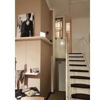 Platz in Ateliergemeinschaft auch separater Raum möglich - Hamburg Winterhude