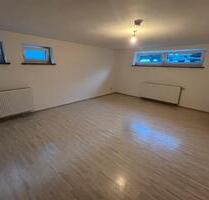 Schöne 2,5-Zimmer-Kellerwohnung in ruhiger Lage - Schömberg