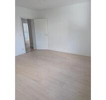 3 Zimmer Wohnung - 873,00 EUR Kaltmiete, ca.  97,00 m² in Paderborn (PLZ: 33106) Elsen