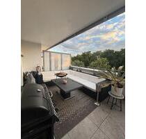 3-Zimmer Penthouse-Wohnung mit Balkon in Frankfurt-Praunheim - Frankfurt am Main Rödelheim