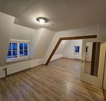 Große Wohnung in Bissendorf - 1.420,00 EUR Kaltmiete, ca.  150,00 m² in Bissendorf (PLZ: 49143)