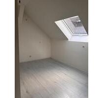 MAX. 2 PERSONEN, MAISONETTE-WOHNUNG BI-WESTEN zu vermieten - Bielefeld Heepen