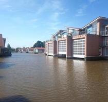 möblierte 2 Zi. Whg. mit Bootssteg, Hafen u. Wasserblick - Weener